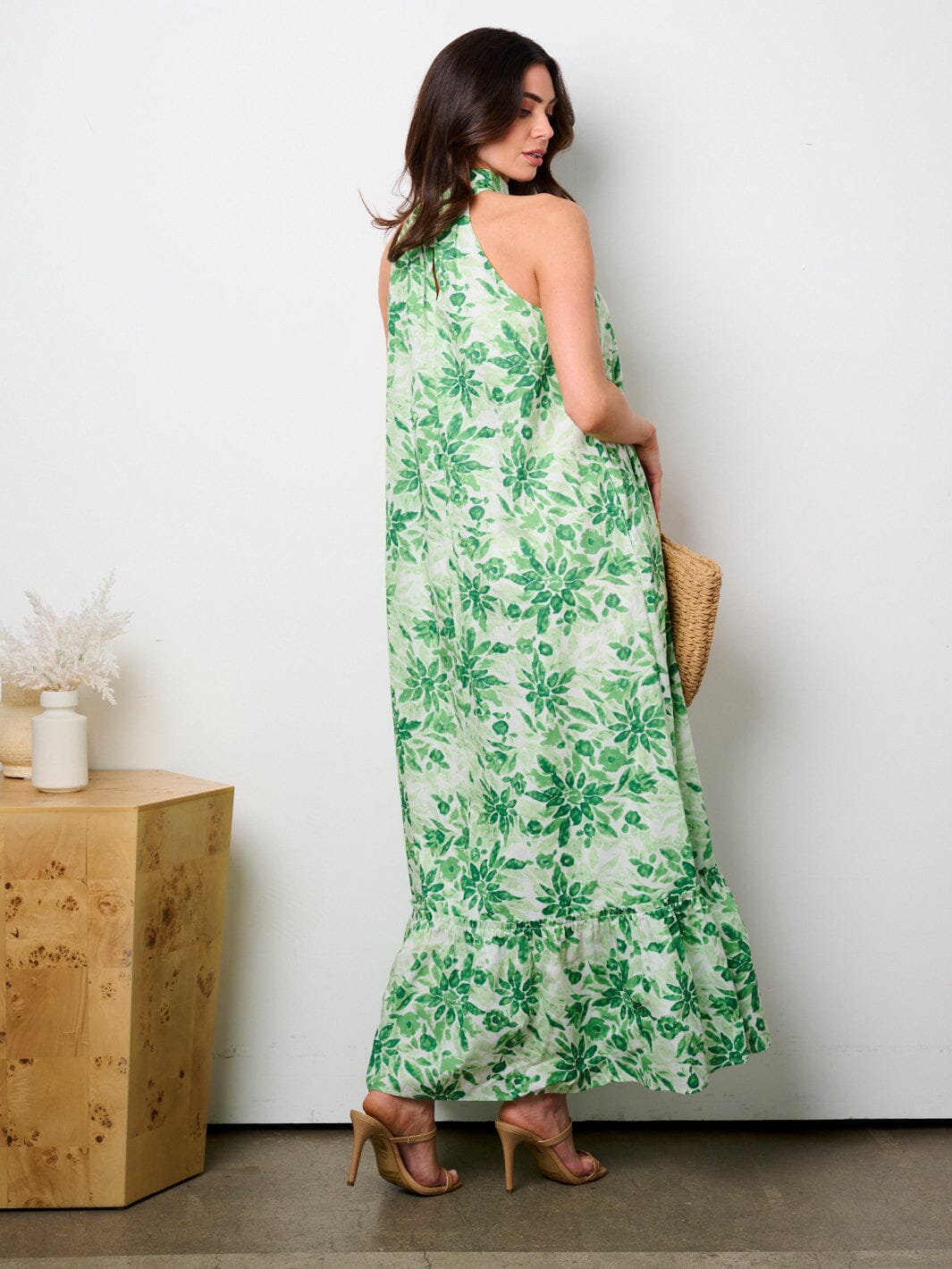 WOMEN'S SLEEVELESS HALTER NECK POCKETS FLORAL MAXI DRESS