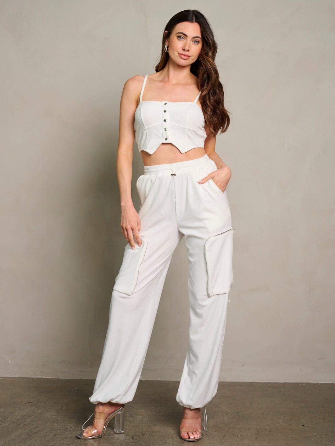 WOMEN'S SLEEVELESS CROP TOP & ELASTIC WAIST PANTS CARGO 2PC. SET