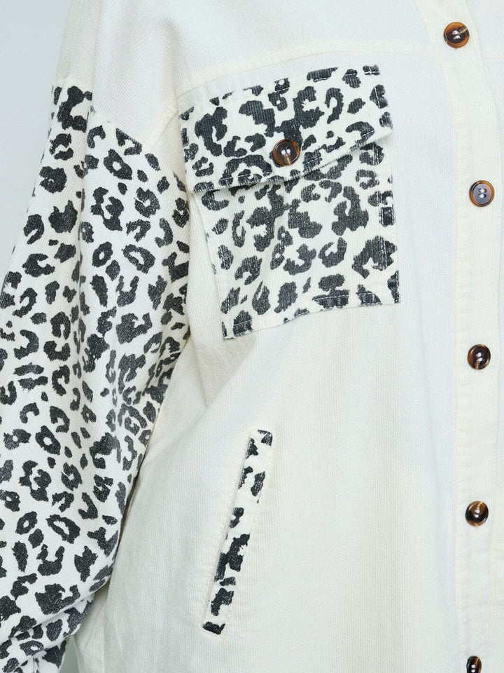 WOMEN'S LONG SLEEVE BUTTON UP FRONT POCKETS CORDUROY ANIMAL PRINT SHACKET