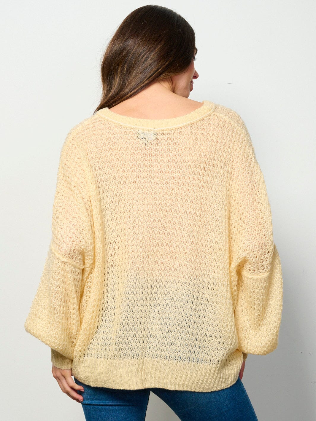 WOMEN'S LONG SLEEVE V-NECK KNIT PULLOVER SWEATER