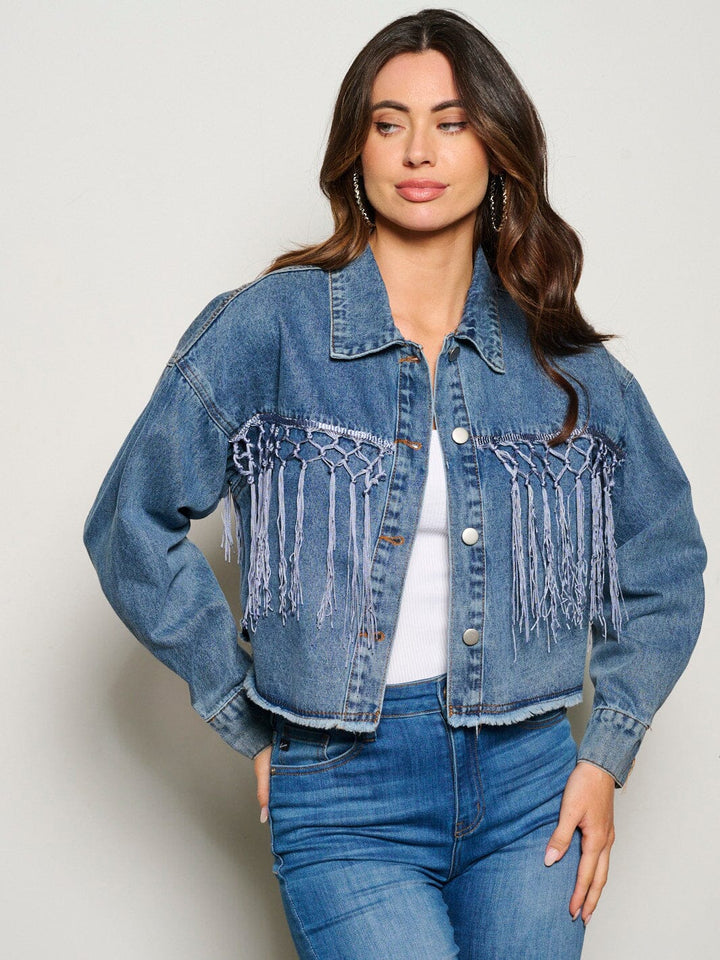 WOMEN'S LONG SLEEVE BUTTON CLOSURE FRINGE HOWDY POCKETS DENIM JACKET