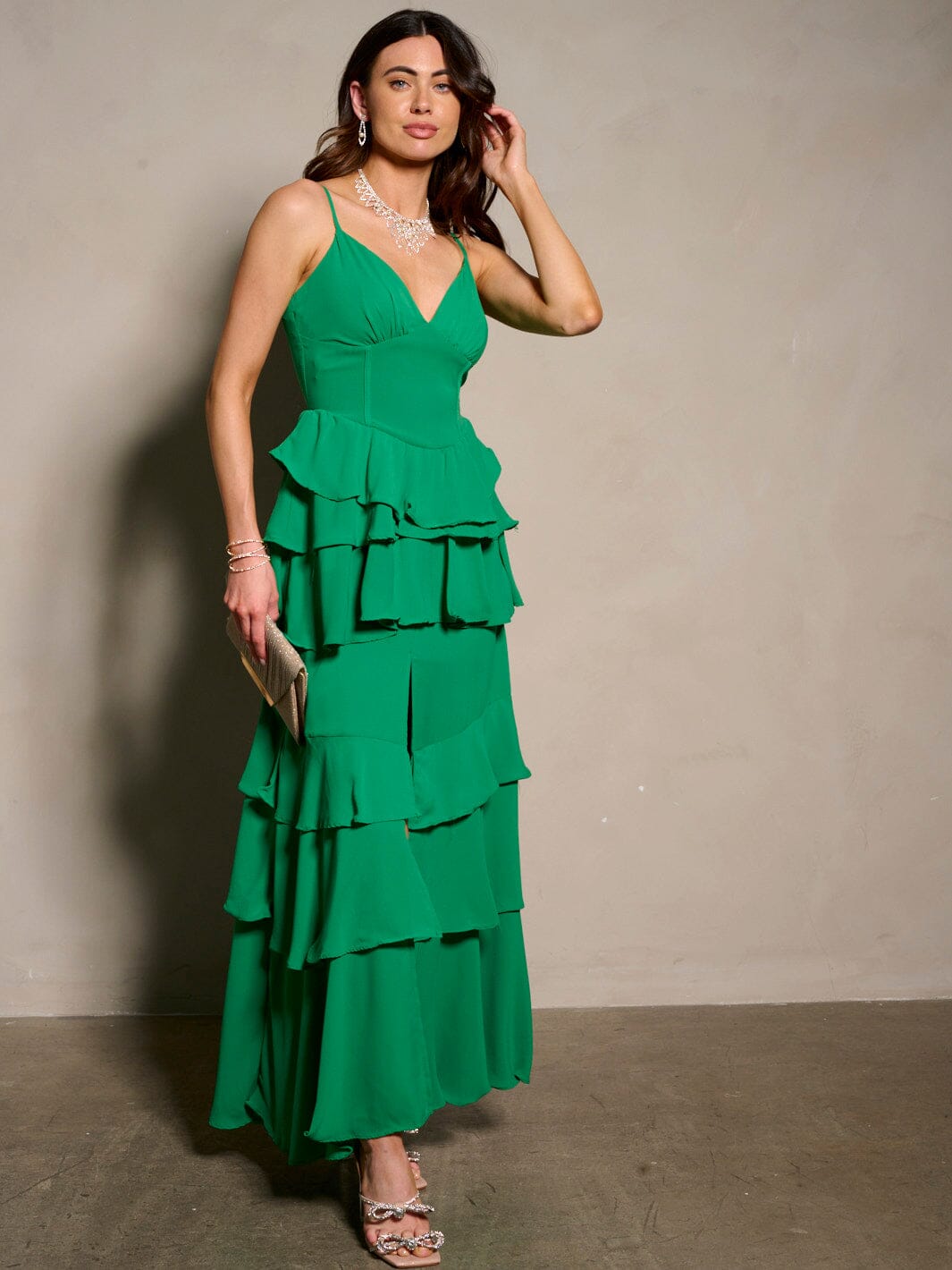 WOMEN'S SLEEVELESS V-NECK RUFFLE TIERED MAXI DRESS