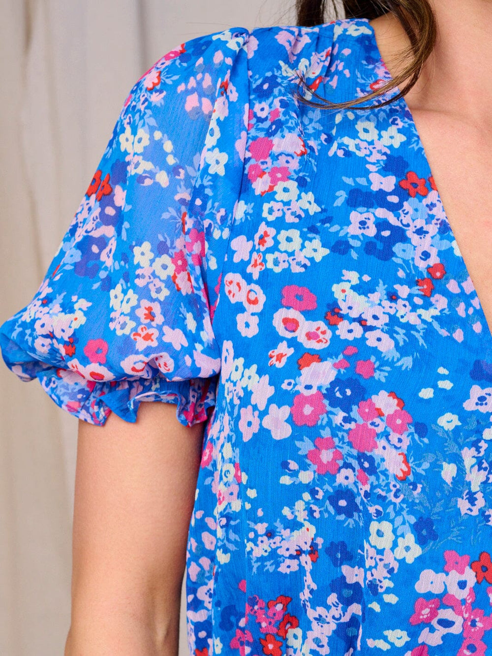 WOMEN'S SHORT SLEEVES SURPLICE ELASTIC WAIST RUFFLE FLORAL MINI DRESS