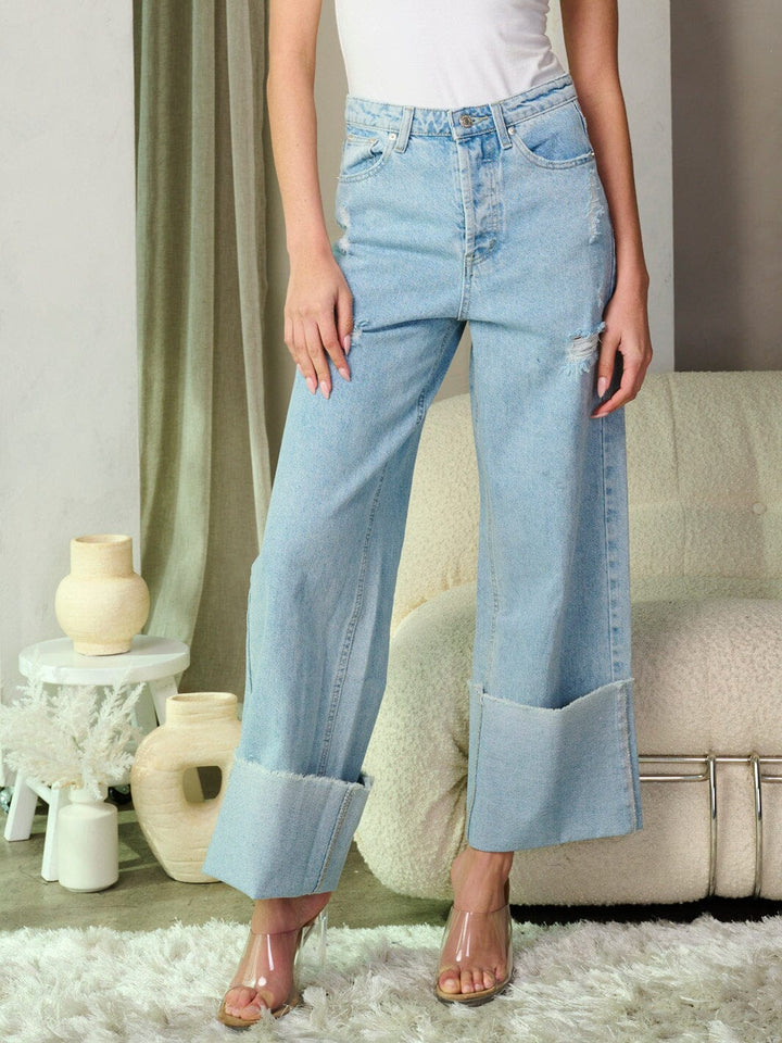 WOMEN'S BUTTON CLOSURE DISTRESS DENIM PANTS
