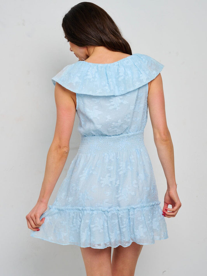 WOMEN'S SLEEVELESS RUFFLE V-NECK SMOCK WAIST SWIIS DETAILED MINI DRESS