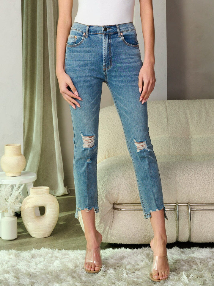 WOMEN'S BUTTON CLOSURE DISTRESS DENIM PANTS