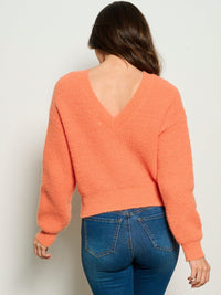 WOMEN'S LONG SLEEVE BACK DETAILED PULLOVER SWEATER