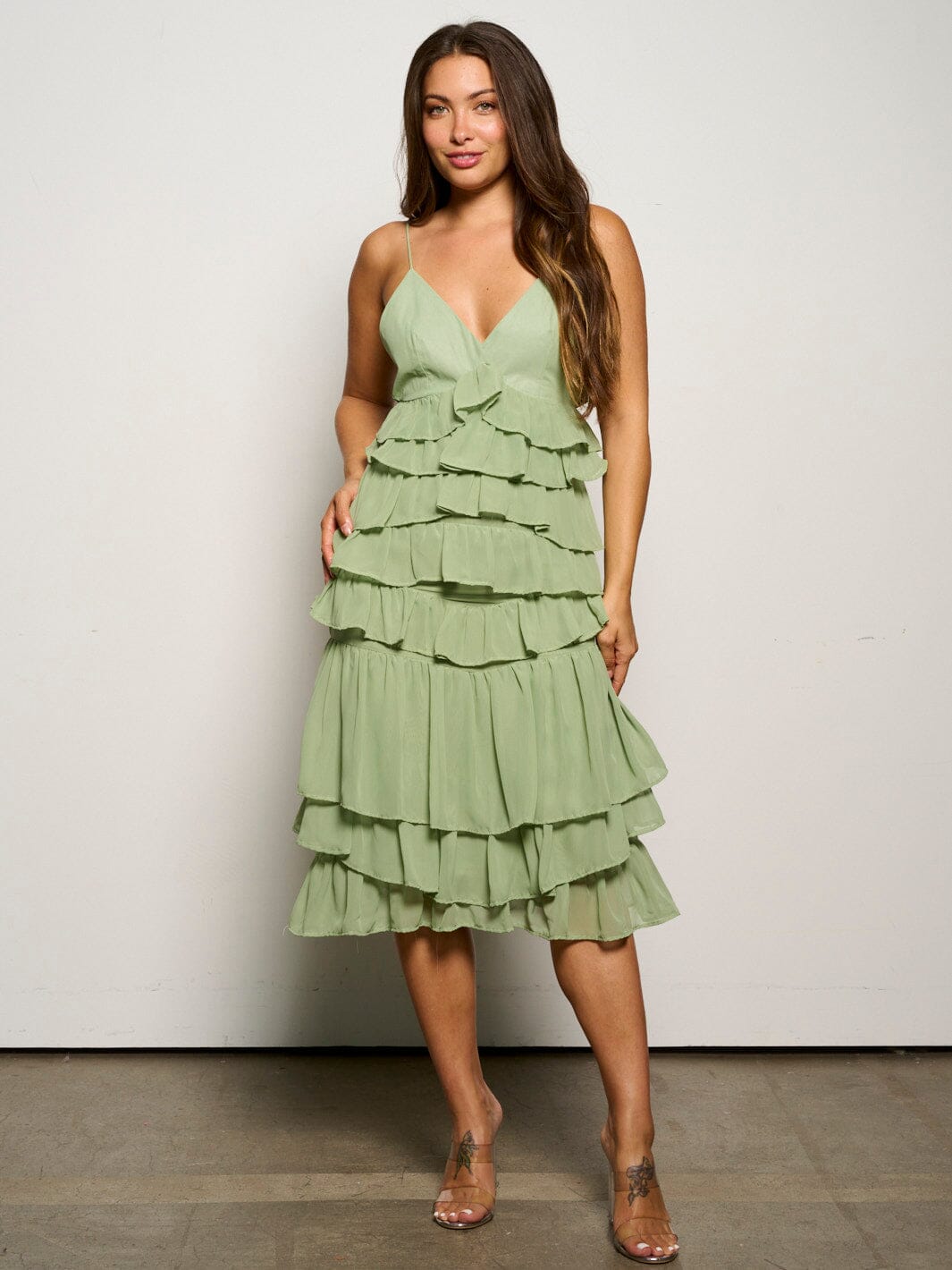 WOMEN'S SLEEVELESS OPEN BACK V-NECK RUFFLE TIERED MIDI DRESS