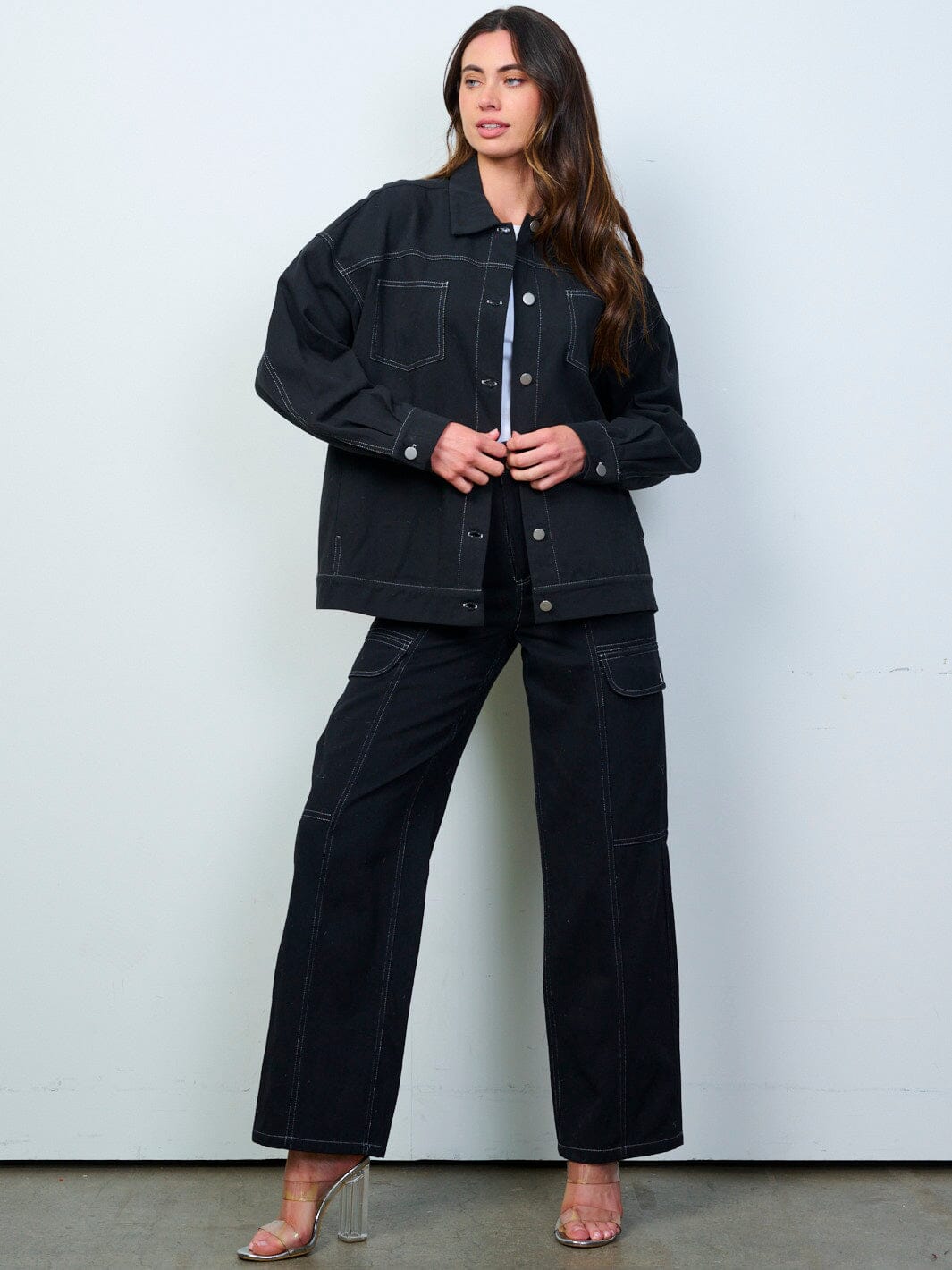 WOMEN'S LONG SLEEVE BUTTON CLOSURE DENIM JACKET