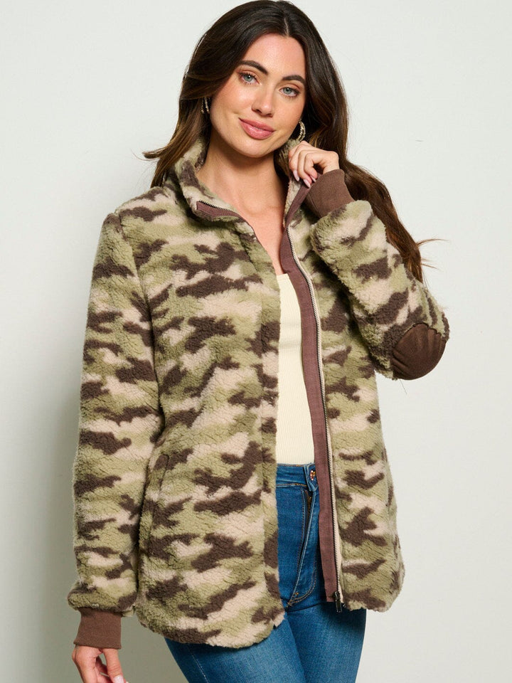 WOMEN'S LONG SLEEVE ZIP UP CLOSURE SHERPA POCKETS CAMO PRINT JACKET