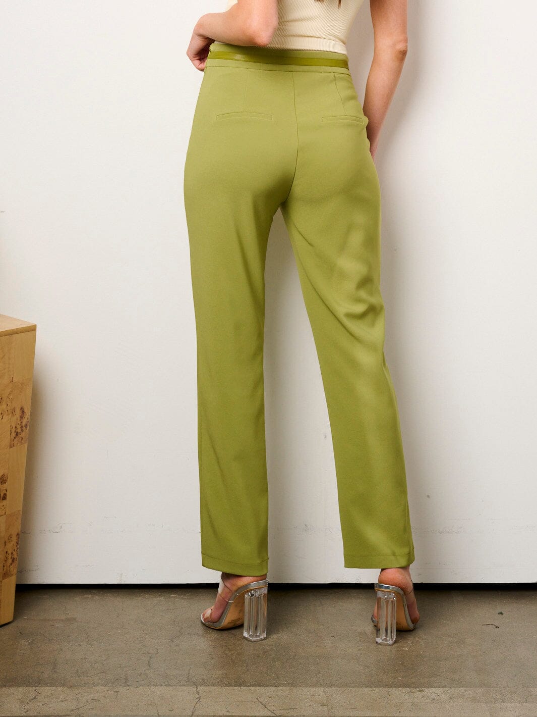 WOMEN'S ZIP UP DETAILED WIDE LEG PANTS
