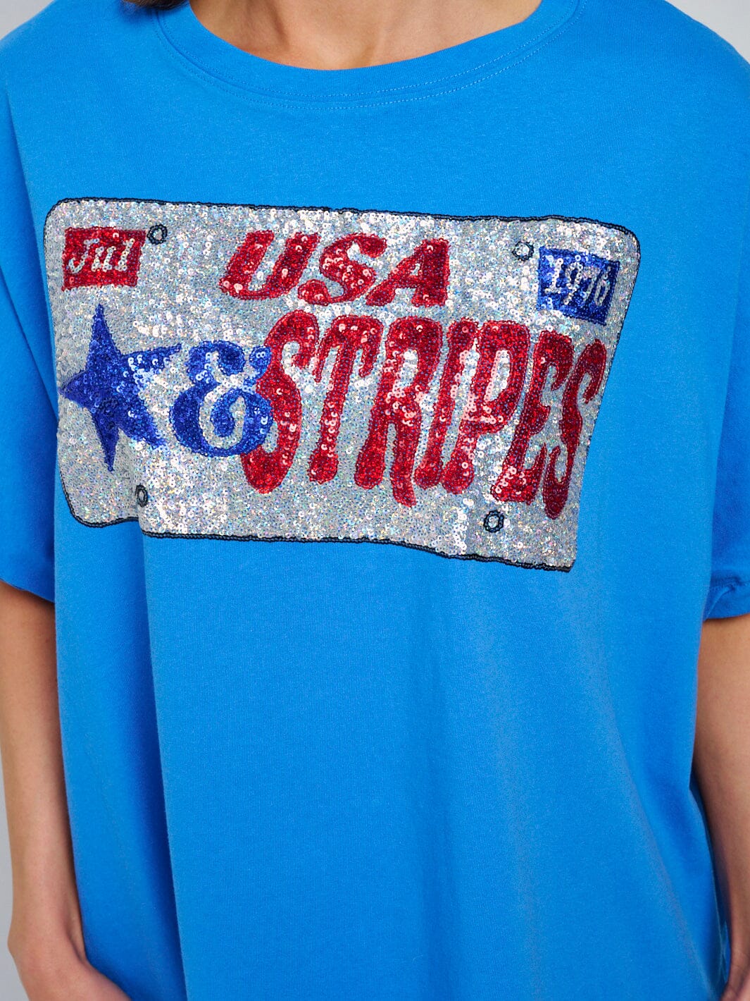 WOMEN'S SHORT SLEEVE GRAPHIC PATRIOTIC SHIRT