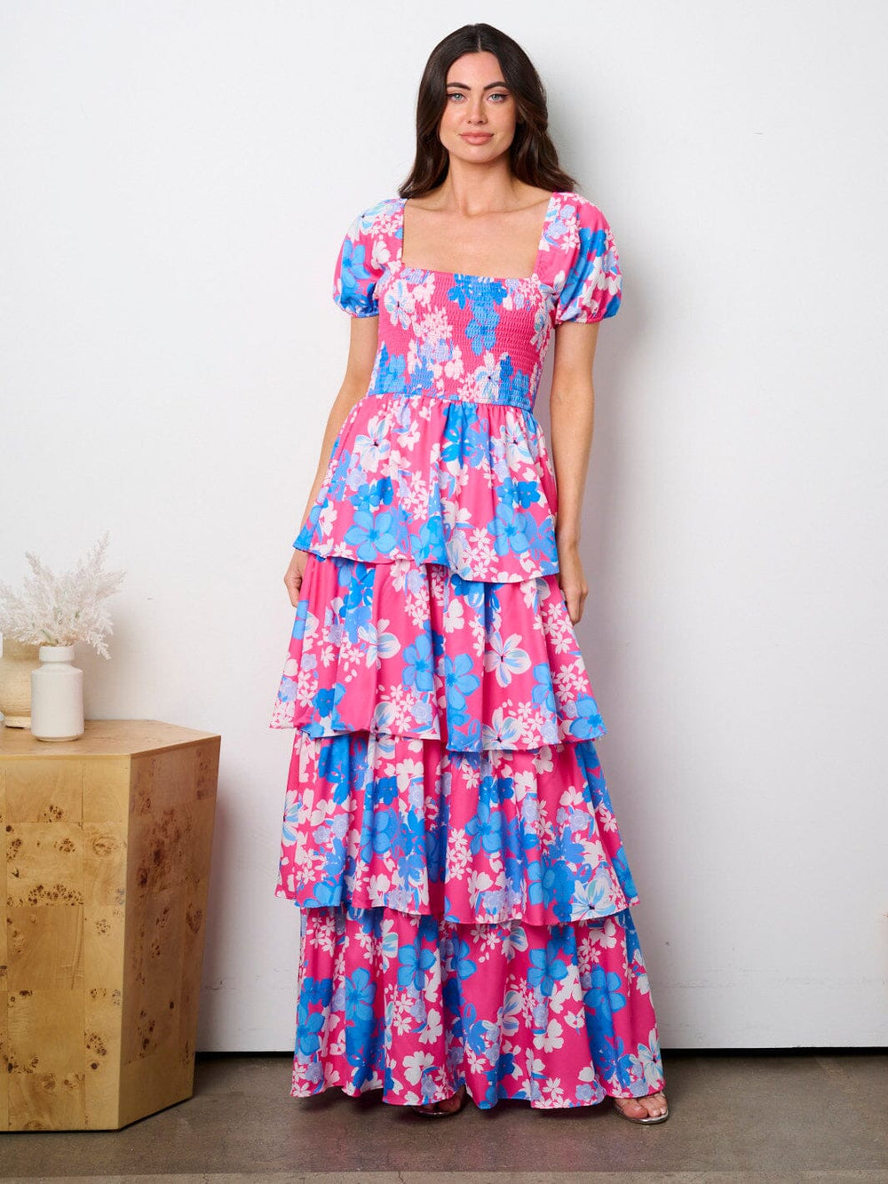 WOMEN'S SHORT PUFF SLEEVE SQUARE NECK FLORAL TIERED MAXI DRESS