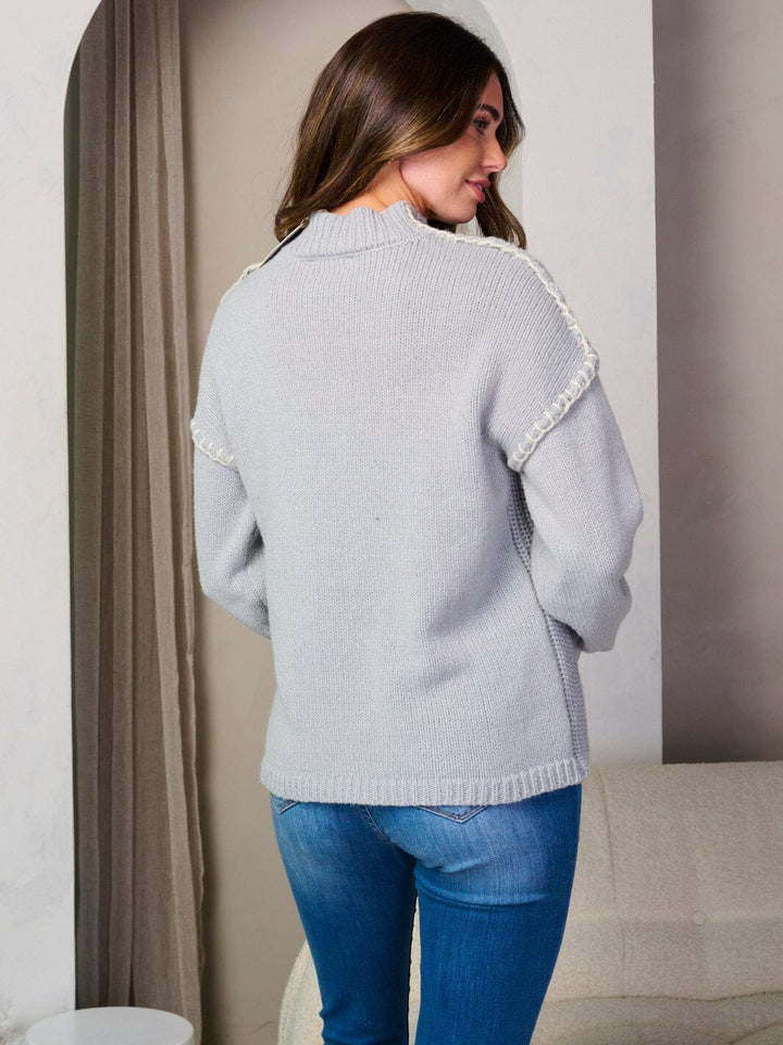 WOMEN'S LONG SLEEVE MOCK NECK TRIM DETAILED PULLOVER SWEATER