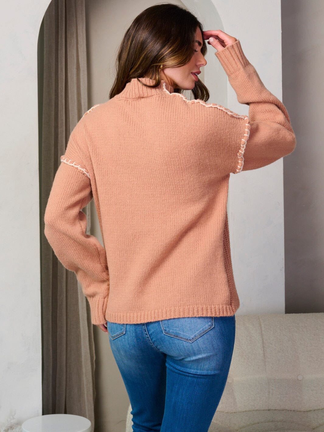 WOMEN'S LONG SLEEVE MOCK NECK TRIM DETAILED PULLOVER SWEATER