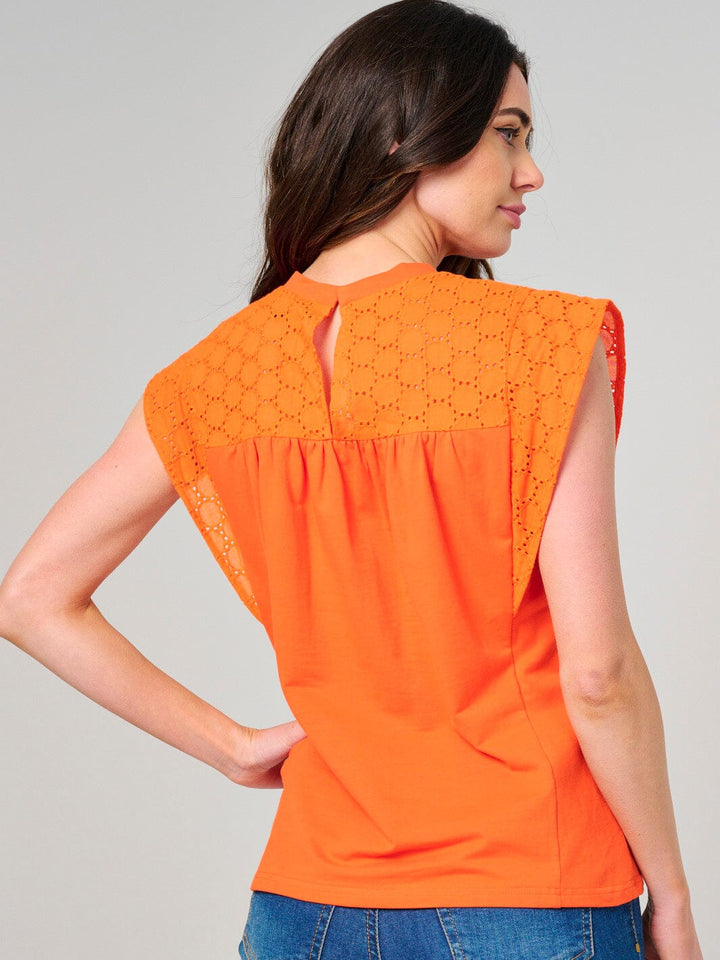 WOMEN'S SLEEVELESS EYELET TOP