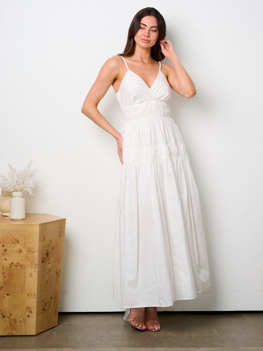 WOMEN'S SLEEVELESS SURPLICE FIT & FLARE MAXI DRESS