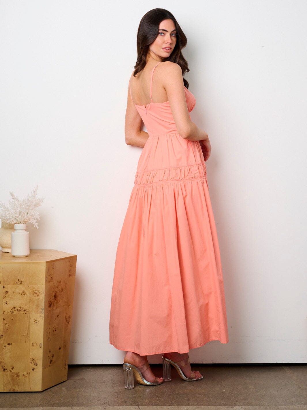 WOMEN'S SLEEVELESS SURPLICE FIT & FLARE MAXI DRESS