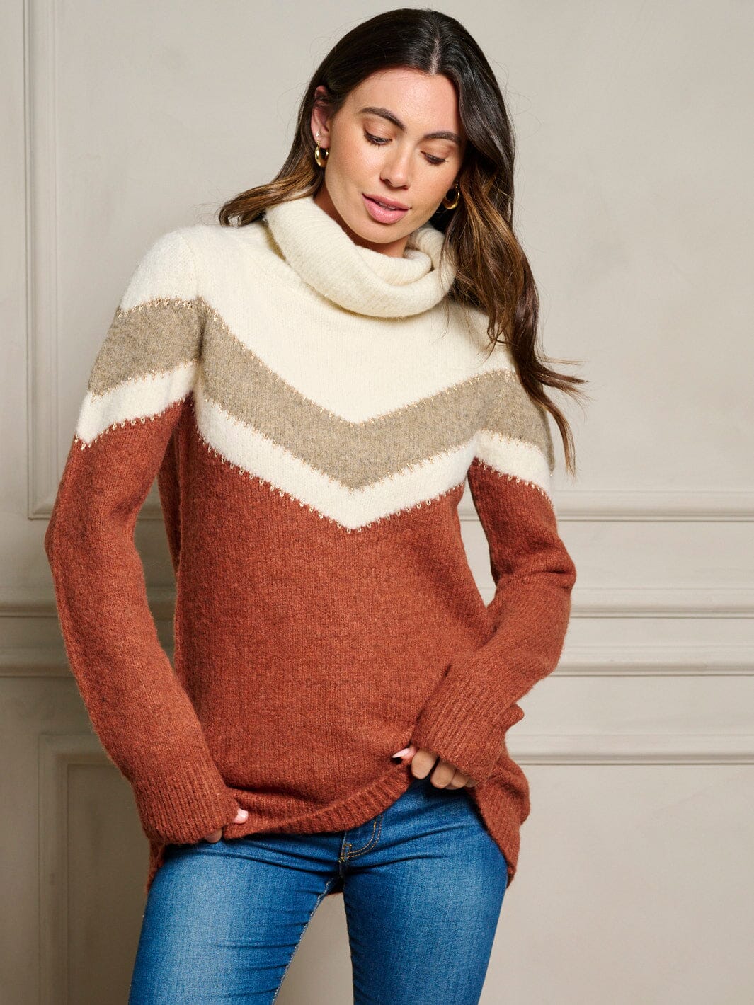 WOMEN'S LONG SLEEVE COLORBLOCK TURTLE NECK PULLOVER SWEATER