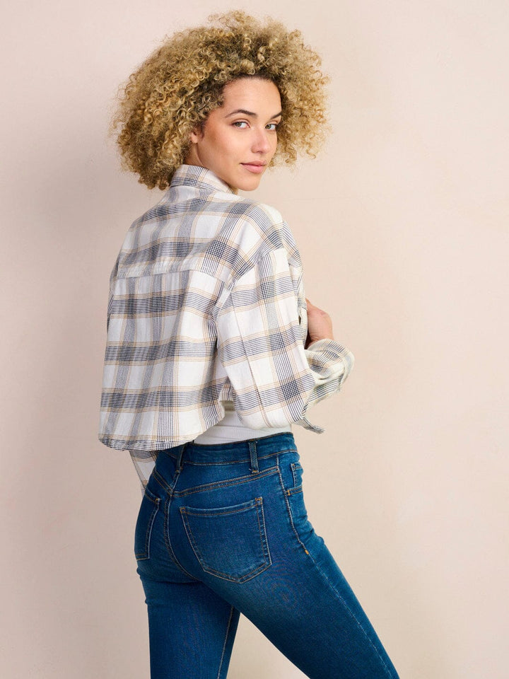 WOMEN'S LONG SLEEVE BUTTON CLOSURE PLAID DENIM CROP JACKET