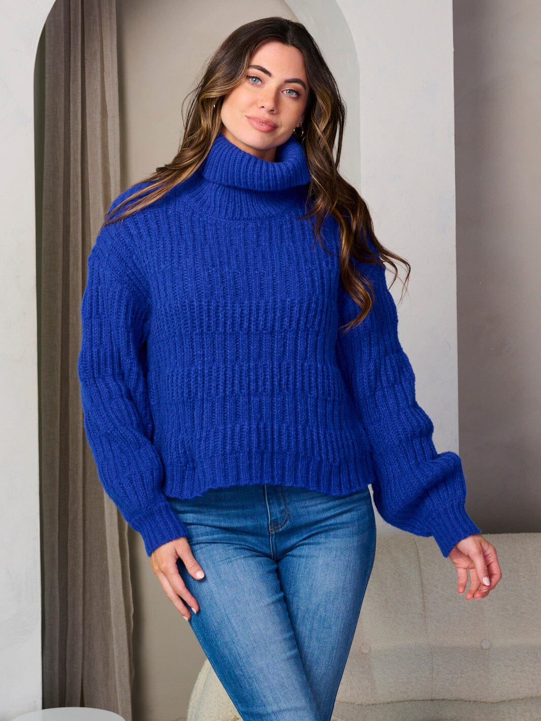 WOMEN'S LONG SLEEVE TURTLE NECK PULLOVER SWEATER