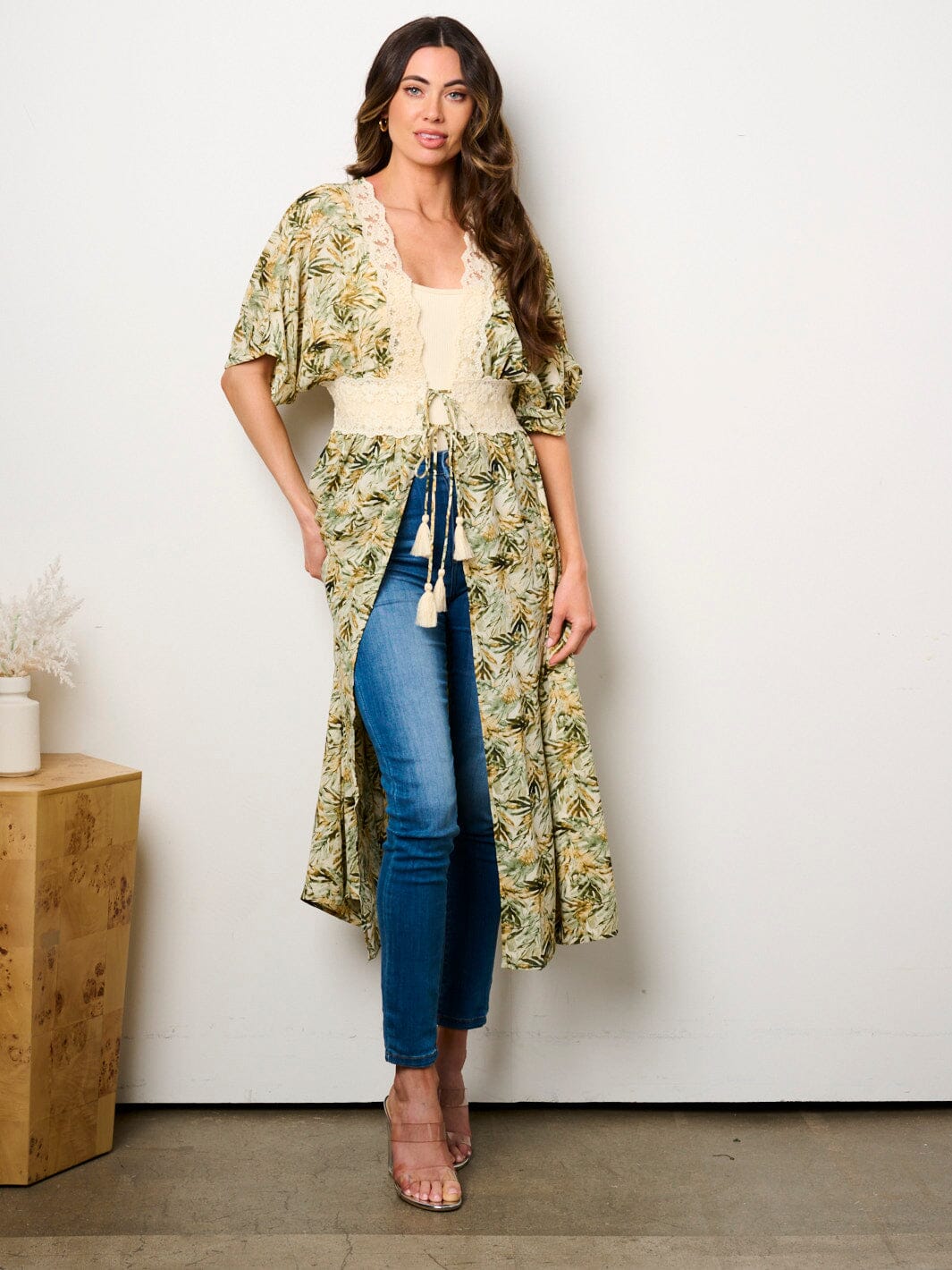 WOMEN'S SHORT SLEEVE OPEN FRONT FLORAL PRINT KIMONO