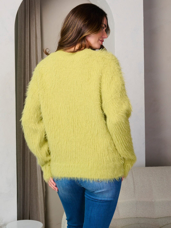 WOMEN'S LONG SLEEVE FUZZY DETAILED PULLOVER SWEATER