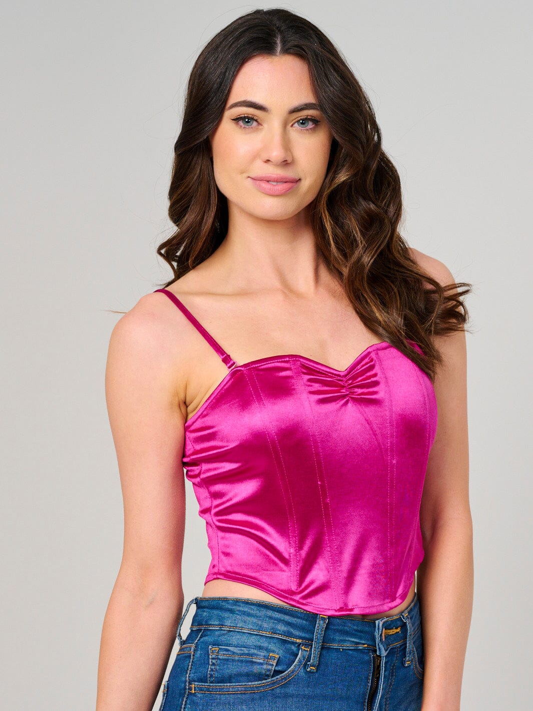 WOMEN'S SLEEVELESS V-NECK SATIN TANK TOP