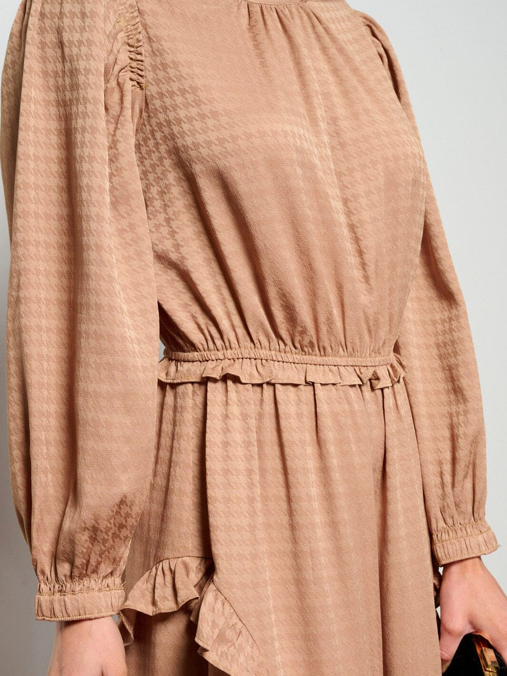 WOMEN'S LONG SLEEVE ELASTIC WAIST TIERED PRINTED MAXI DRESS