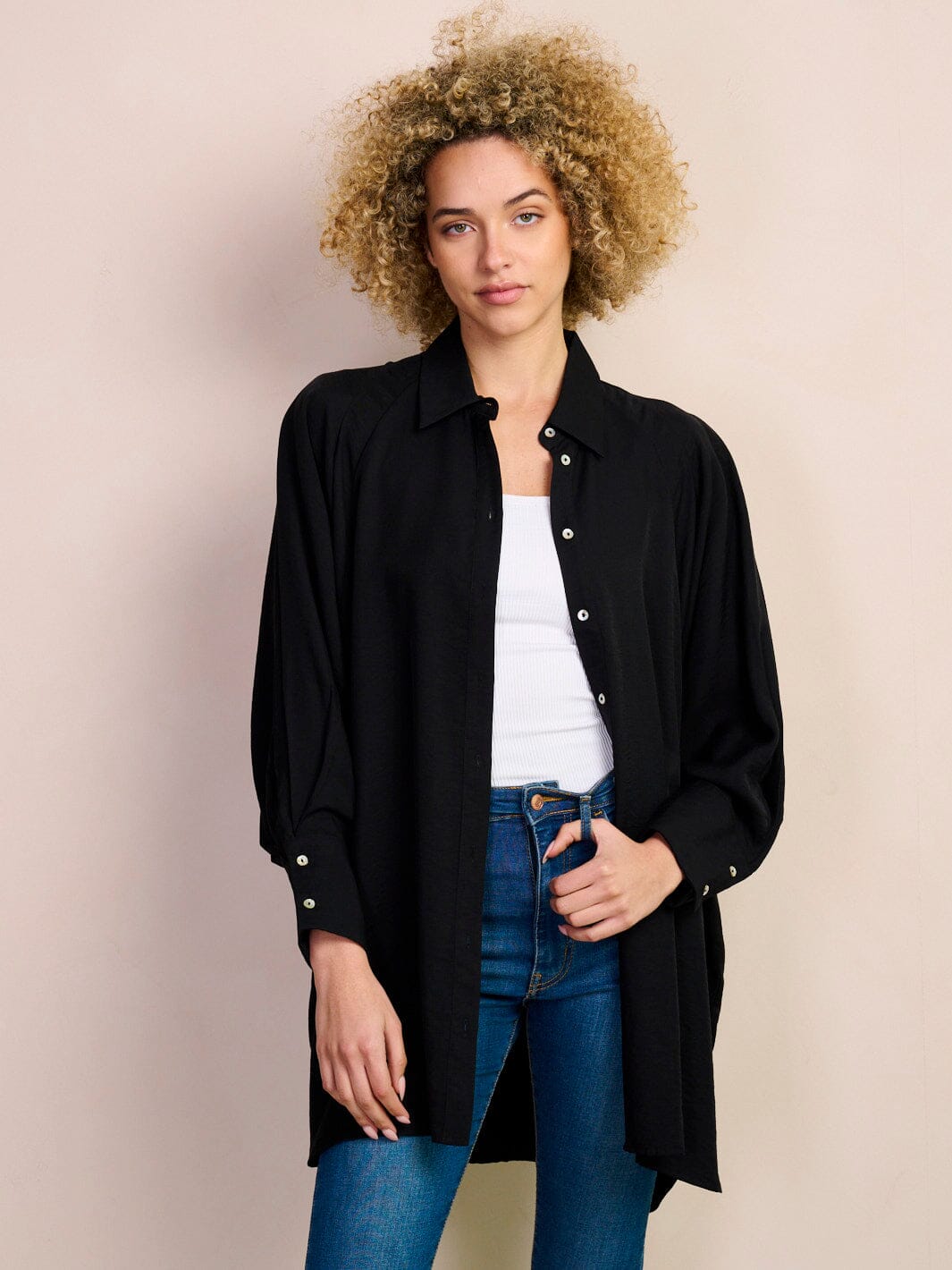 WOMEN'S LONG SLEEVE BUTTON UP OVERSIZED TOP