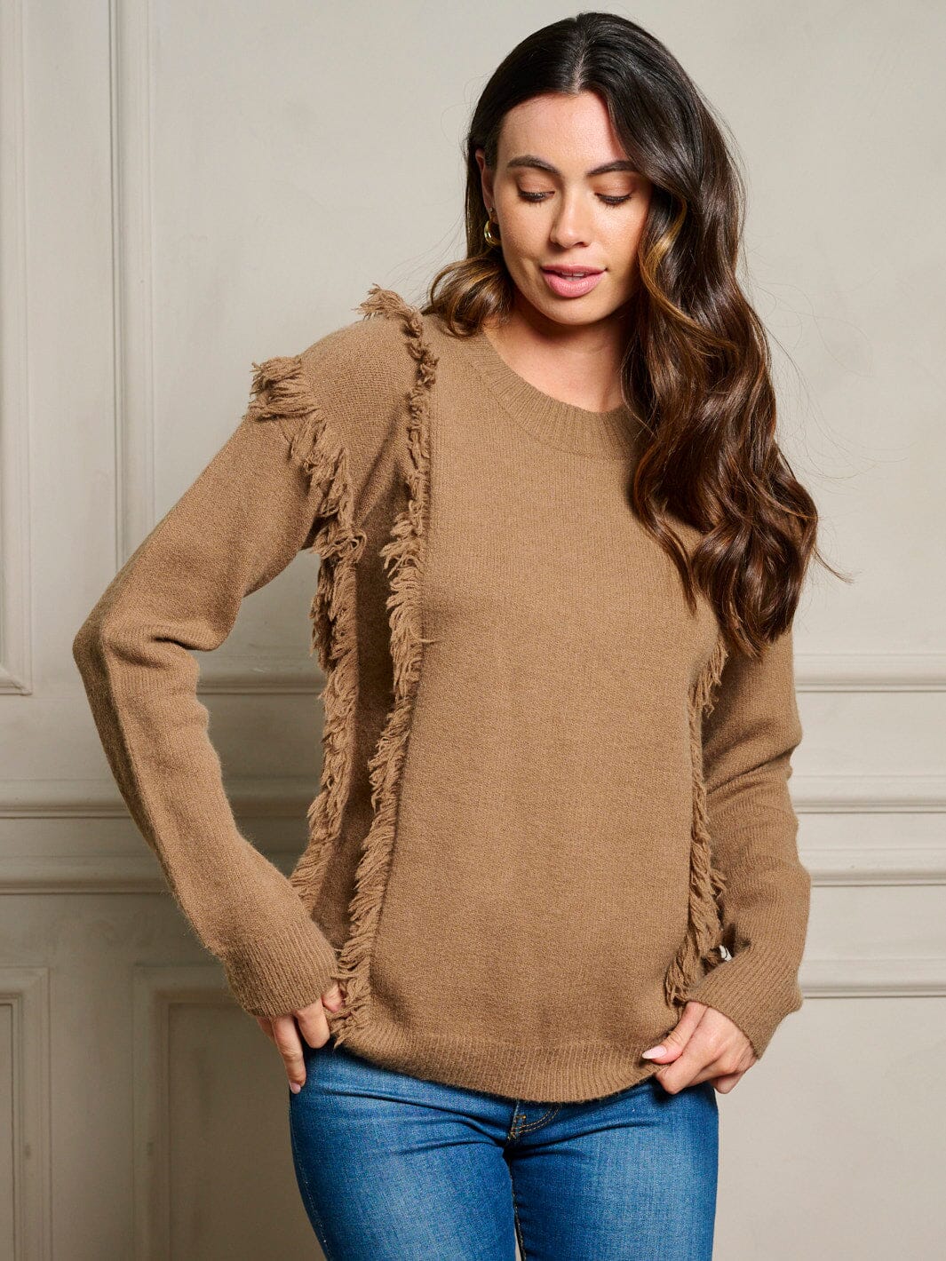 WOMEN'S LONG SLEEVE FRINGE TRIM PULLOVER SWEATER
