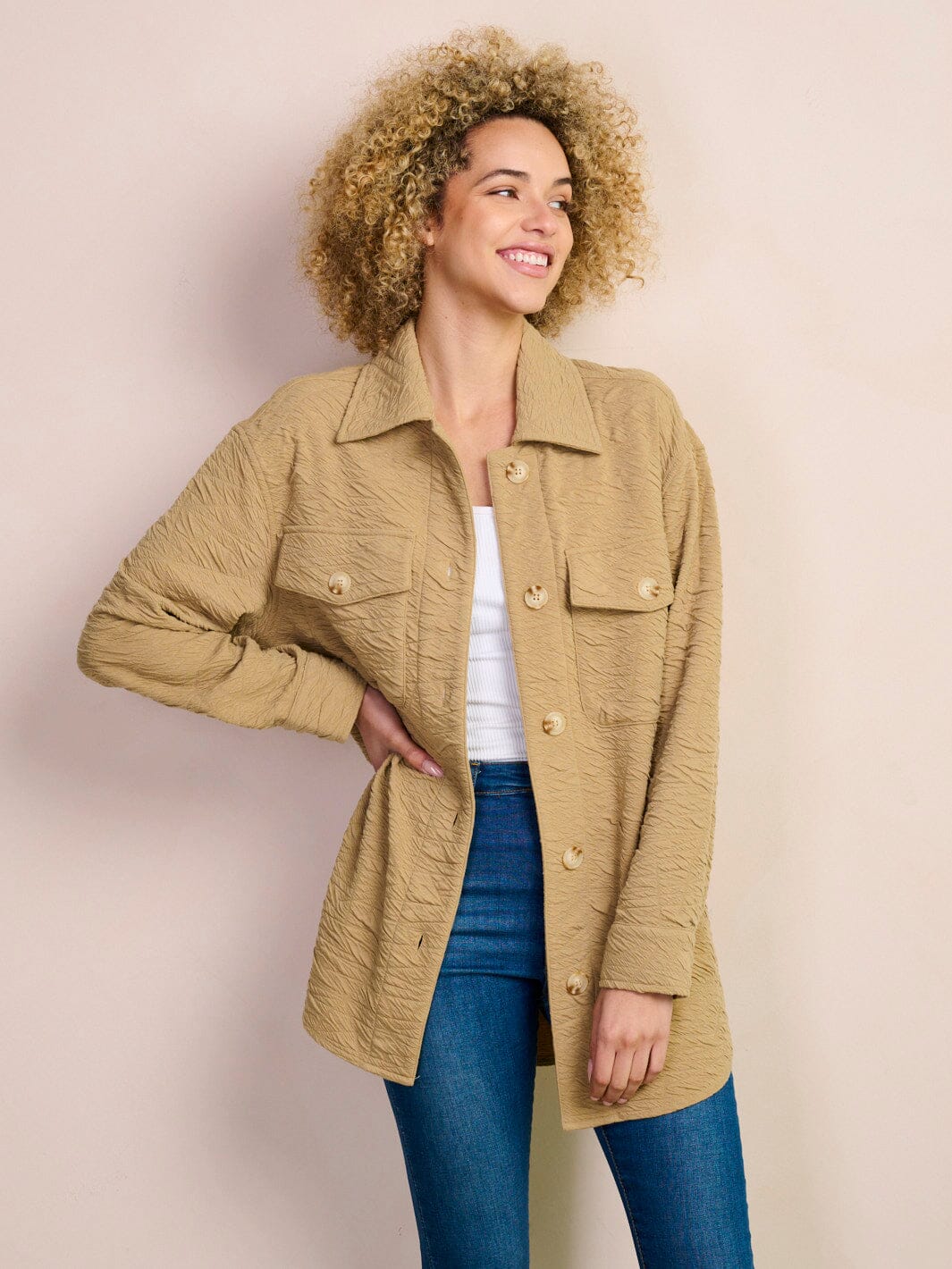 WOMEN'S LONG SLEEVE BUTTON UP POCKETS DETAILED JACKET