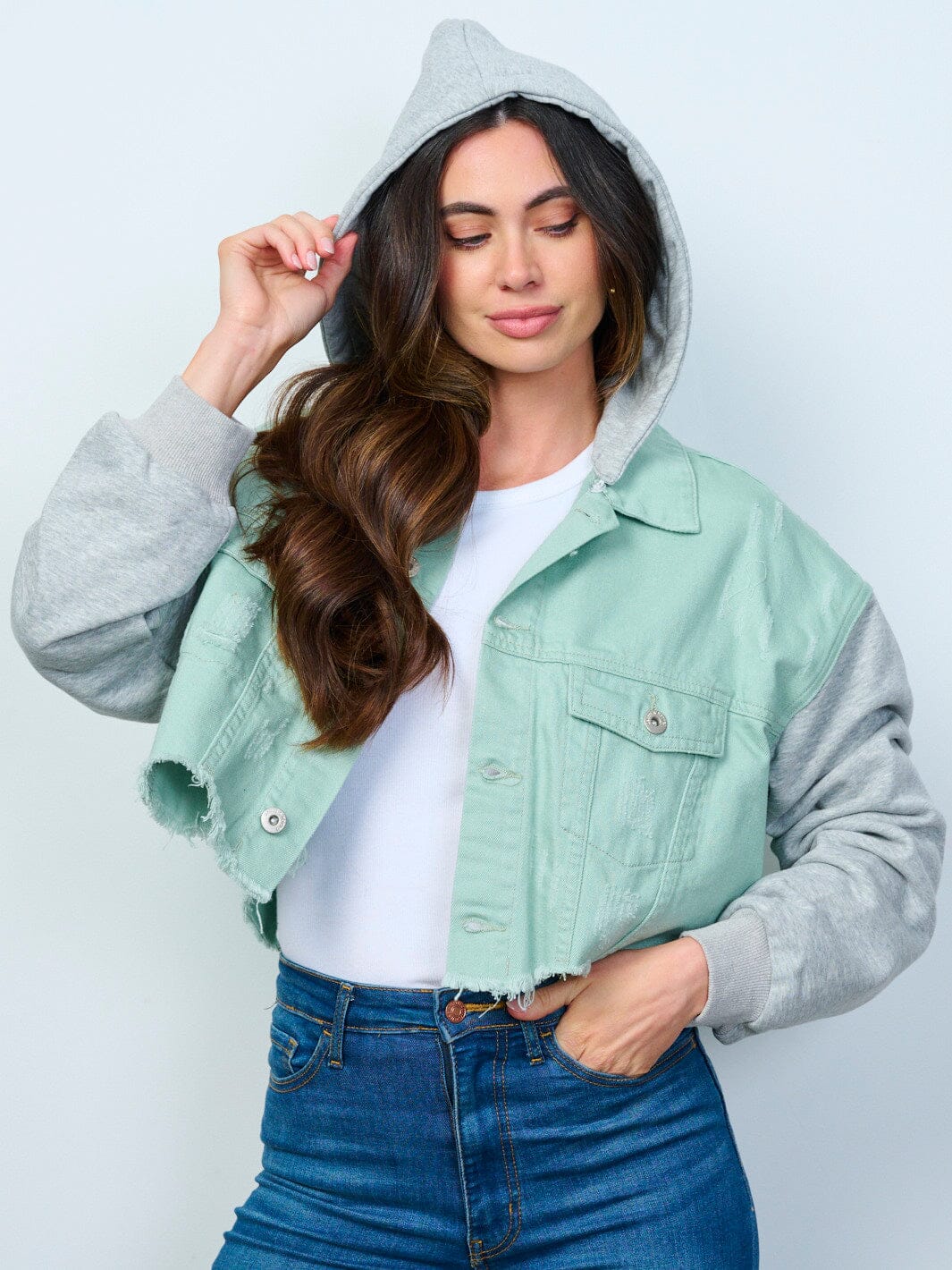 WOMEN'S LONG SLEEVE BUTTON CLOSURE FRONT POCKETS HOODED DENIM CONTRAST JACKET