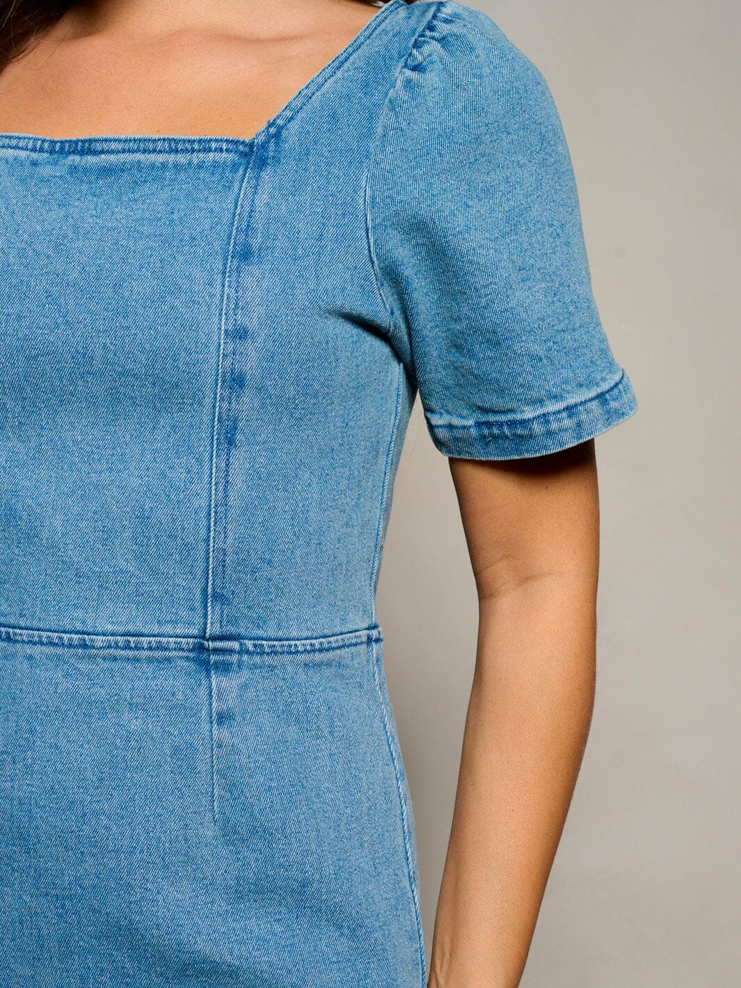 WOMEN'S SHORT SLEEVE SQUARE NECK DENIM MINI DRESS
