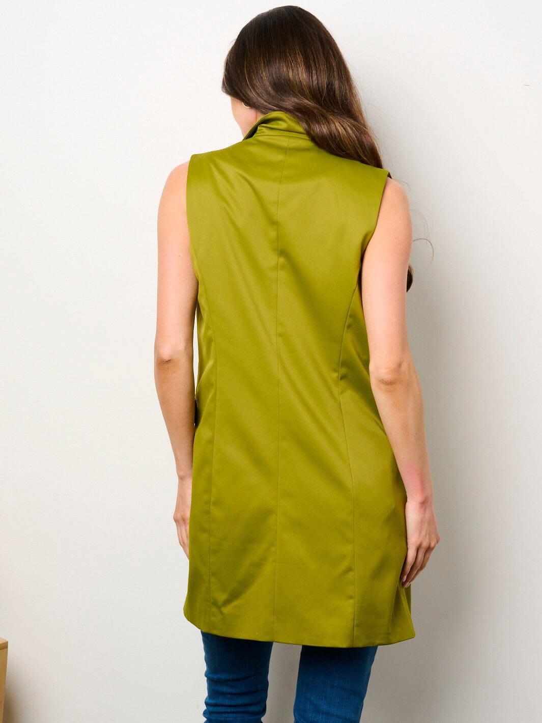 WOMEN'S SLEEVELESS OPEN FRONT POCKETS VEST