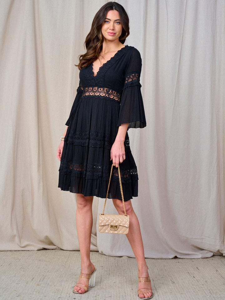 WOMEN'S 3/4 SLEEVE V-NECK CROCHET DETAILED MINI DRESS