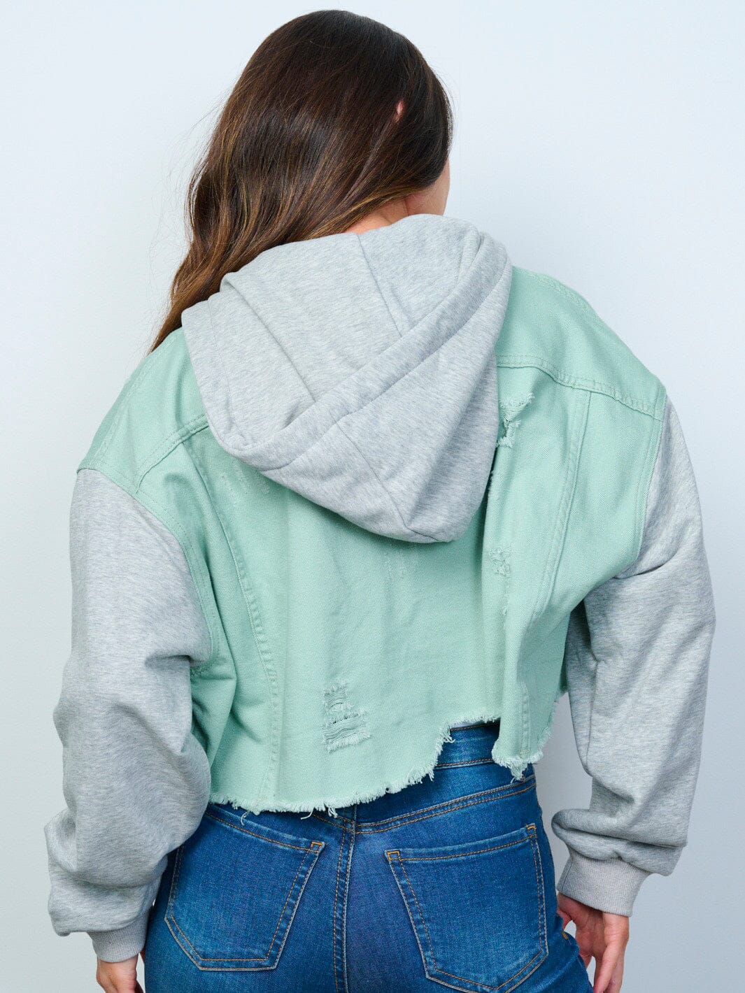 WOMEN'S LONG SLEEVE BUTTON CLOSURE FRONT POCKETS HOODED DENIM CONTRAST JACKET