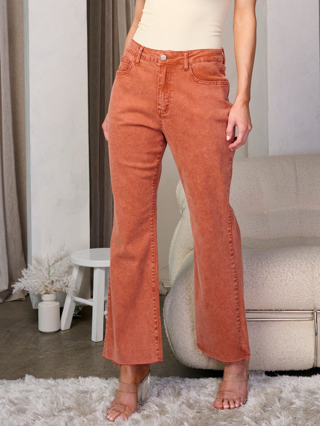 WOMEN'S BUTTON CLOSURE WIDE LEG POCKETS WASHED DENIM PANTS