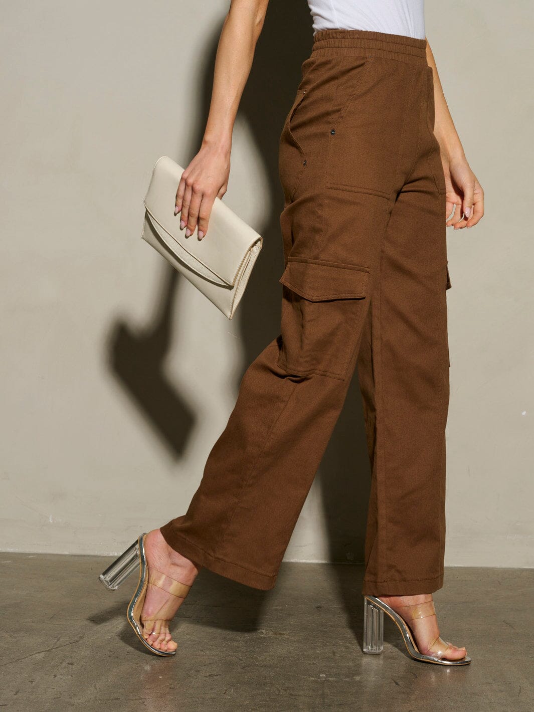 WOMEN'S ELASTIC WAIST CARGO POCKETS WIDE LEG PANTS