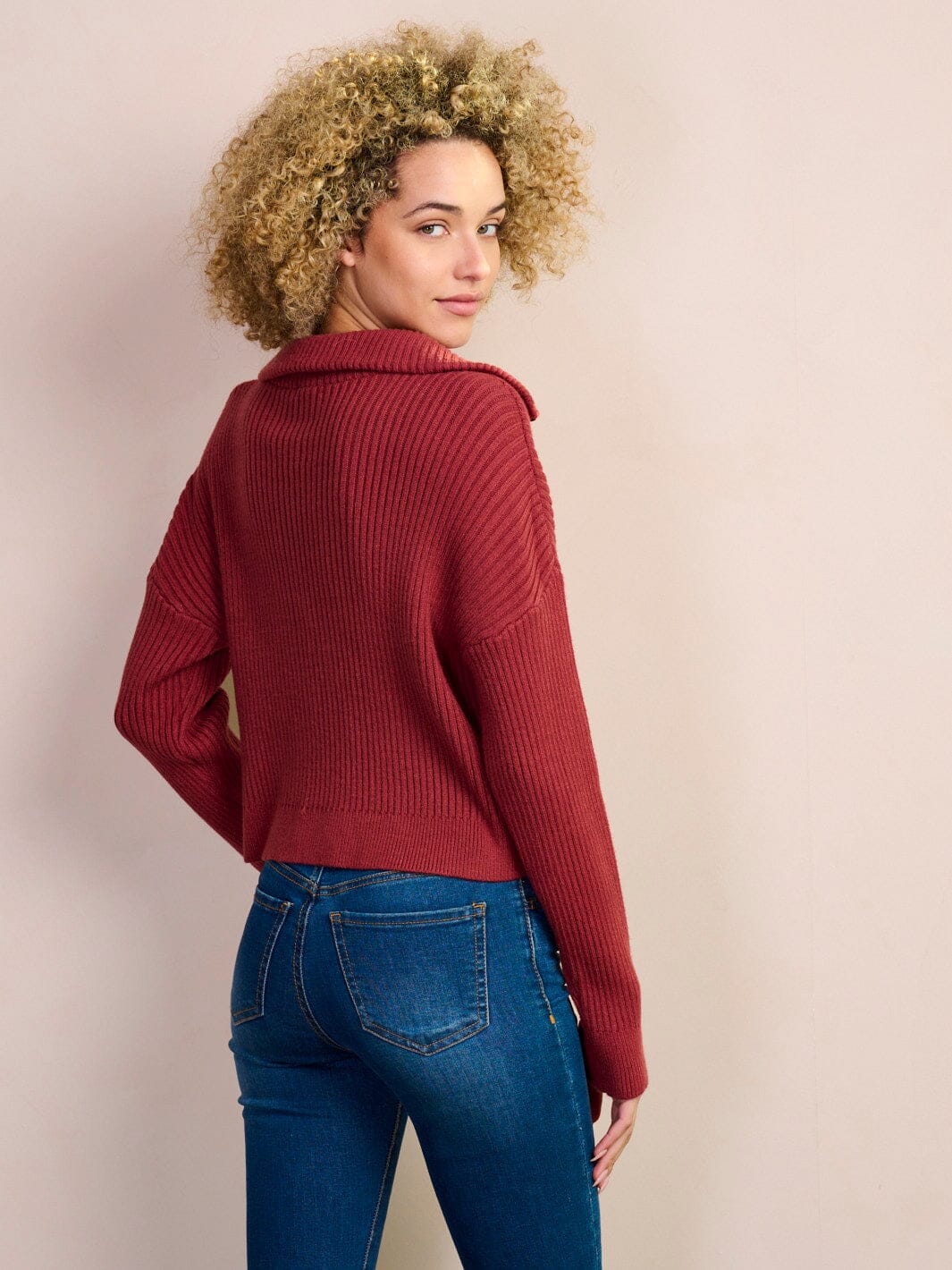 WOMEN'S LONG SLEEVE ZIP UP COLLAR PULLOVER TOP