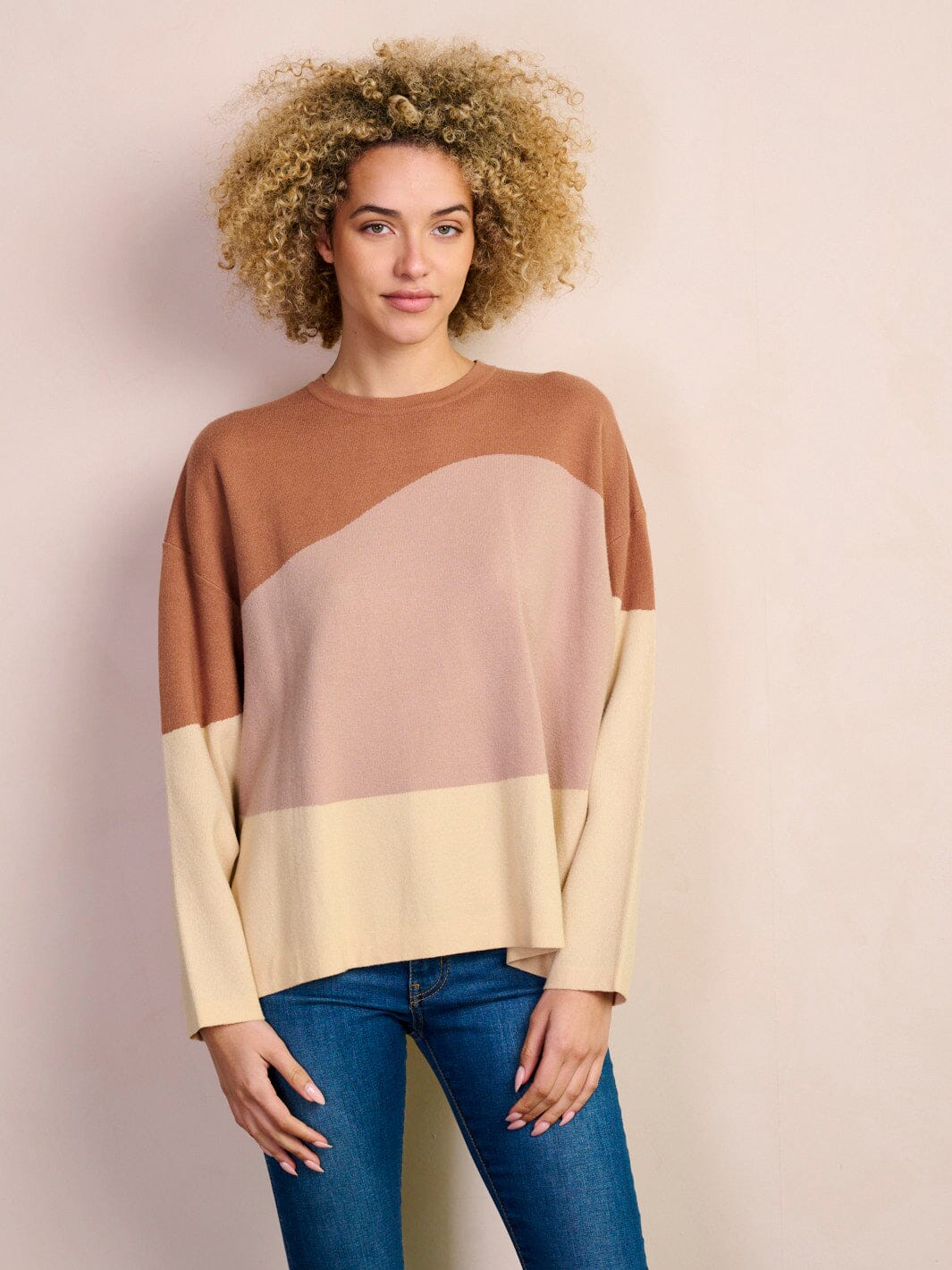 Colorblock Top WOMEN'S LONG SLEEVE COLORBLOCK TOP – Wholesalefashiontrends.com