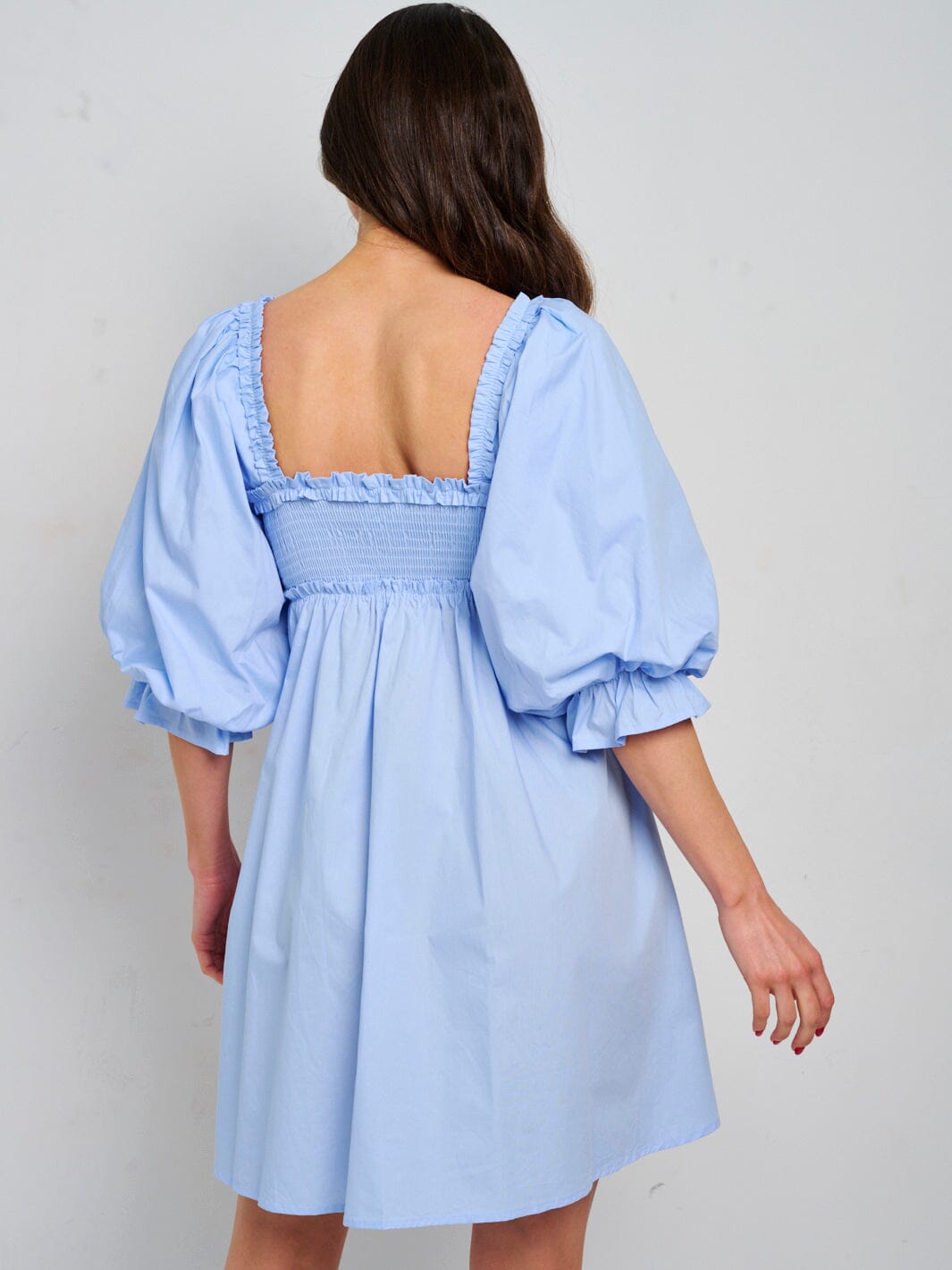 WOMEN'S SHORT PUFF SLEEVE TRIM DETAILED SMOCK FRONT POCKETS MINI DRESS