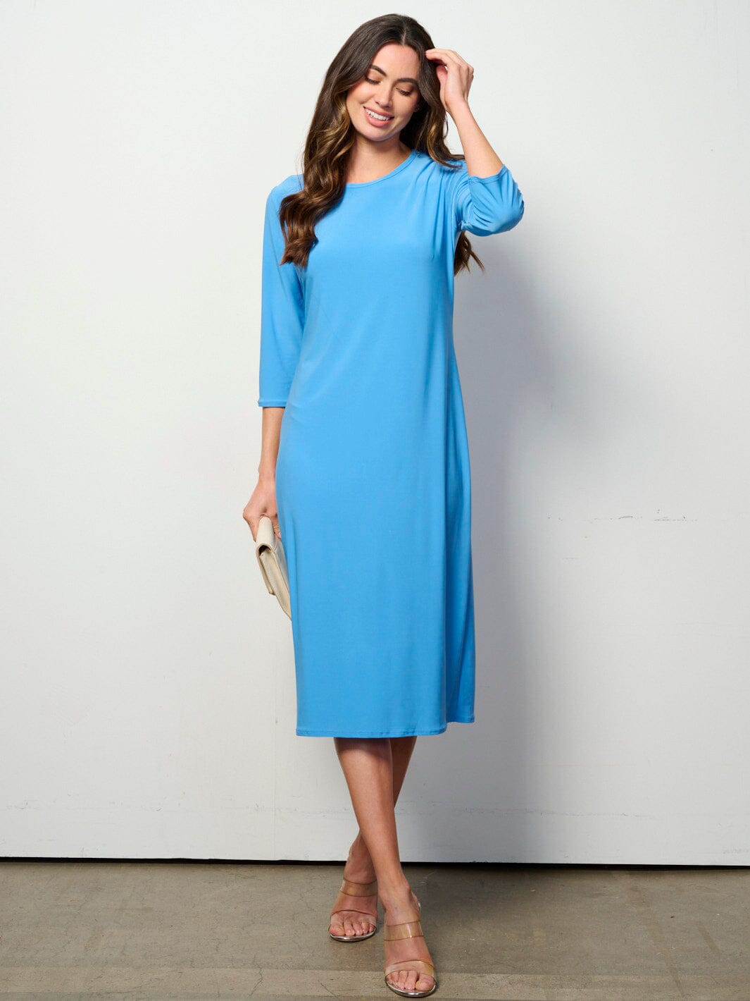 WOMEN'S 3/4 SLEEVES SOLID MIDI DRESS