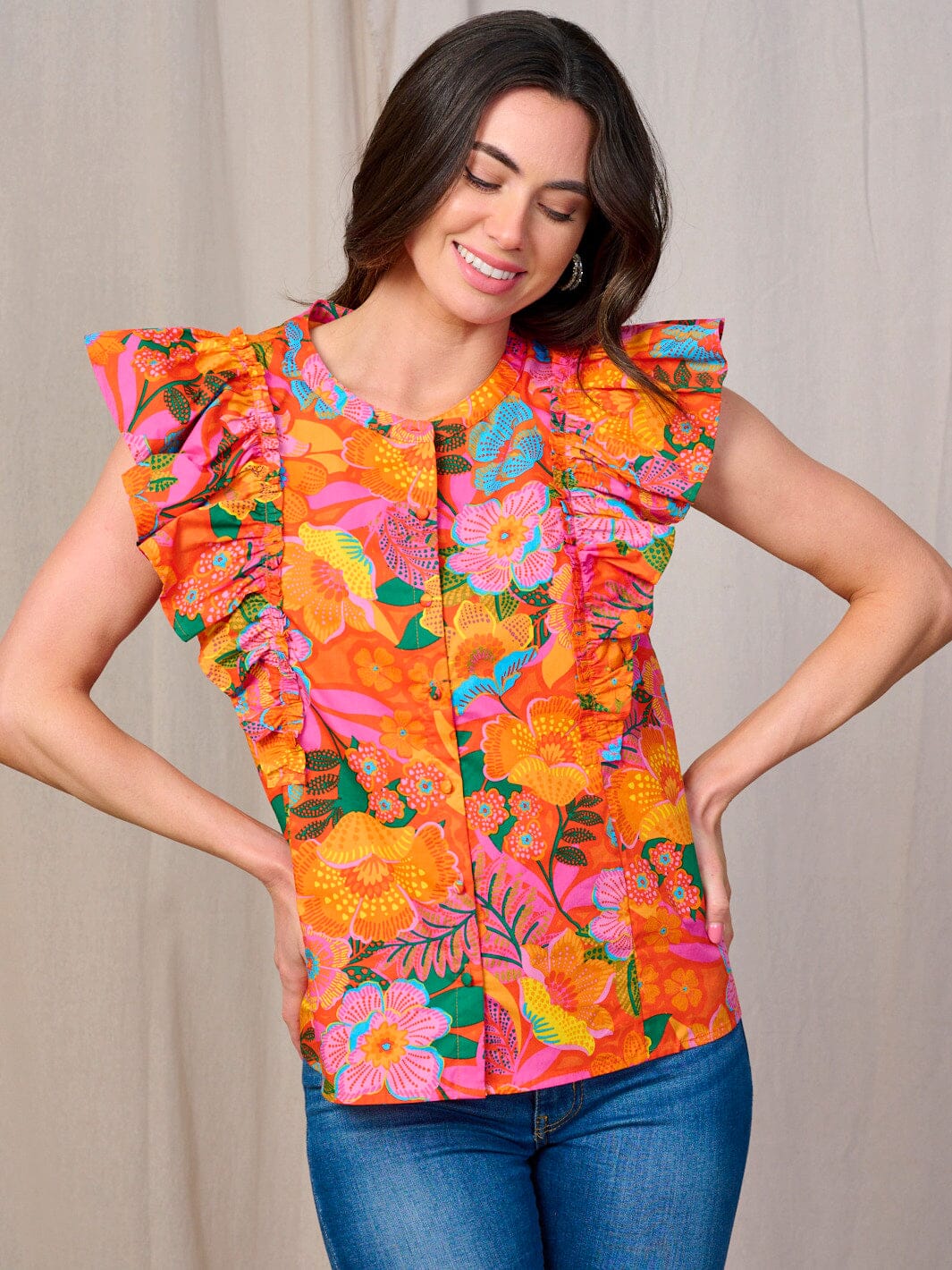 WOMEN'S RUFFLE SLEEVE BUTTON CLOSURE FLORAL BLOUSE