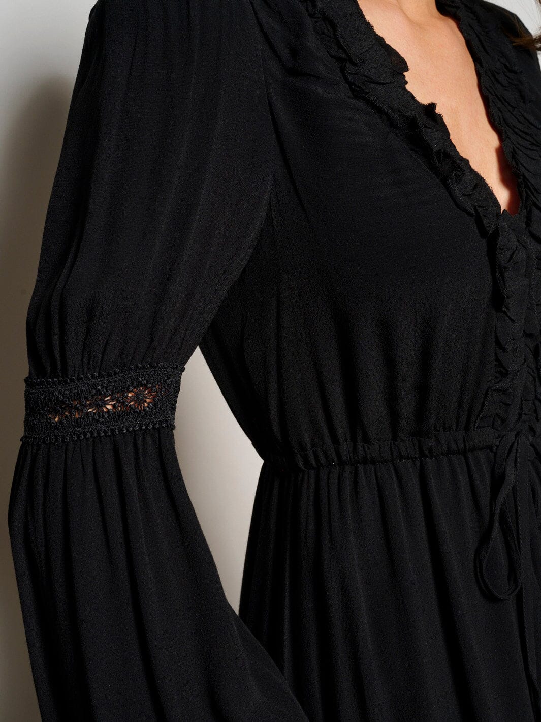 WOMEN'S LONG SLEEVE BUTTON UP TIERED MAXI DRESS