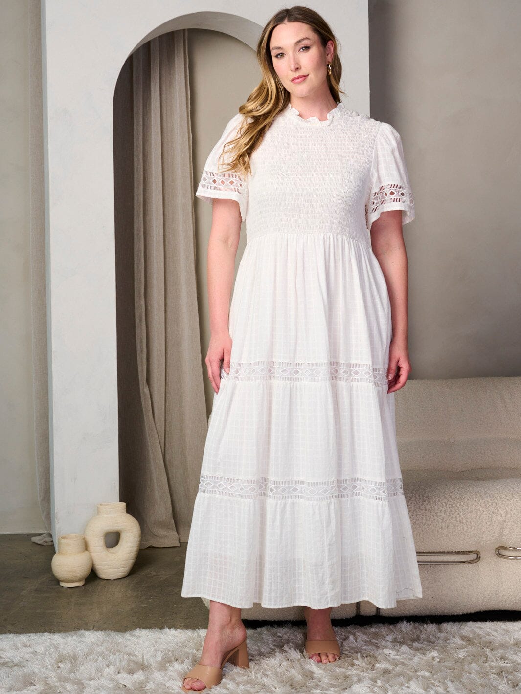PLUS SIZE SHORT SLEEVE SMOCK TIERED TRIM DETAILED MAXI DRESS