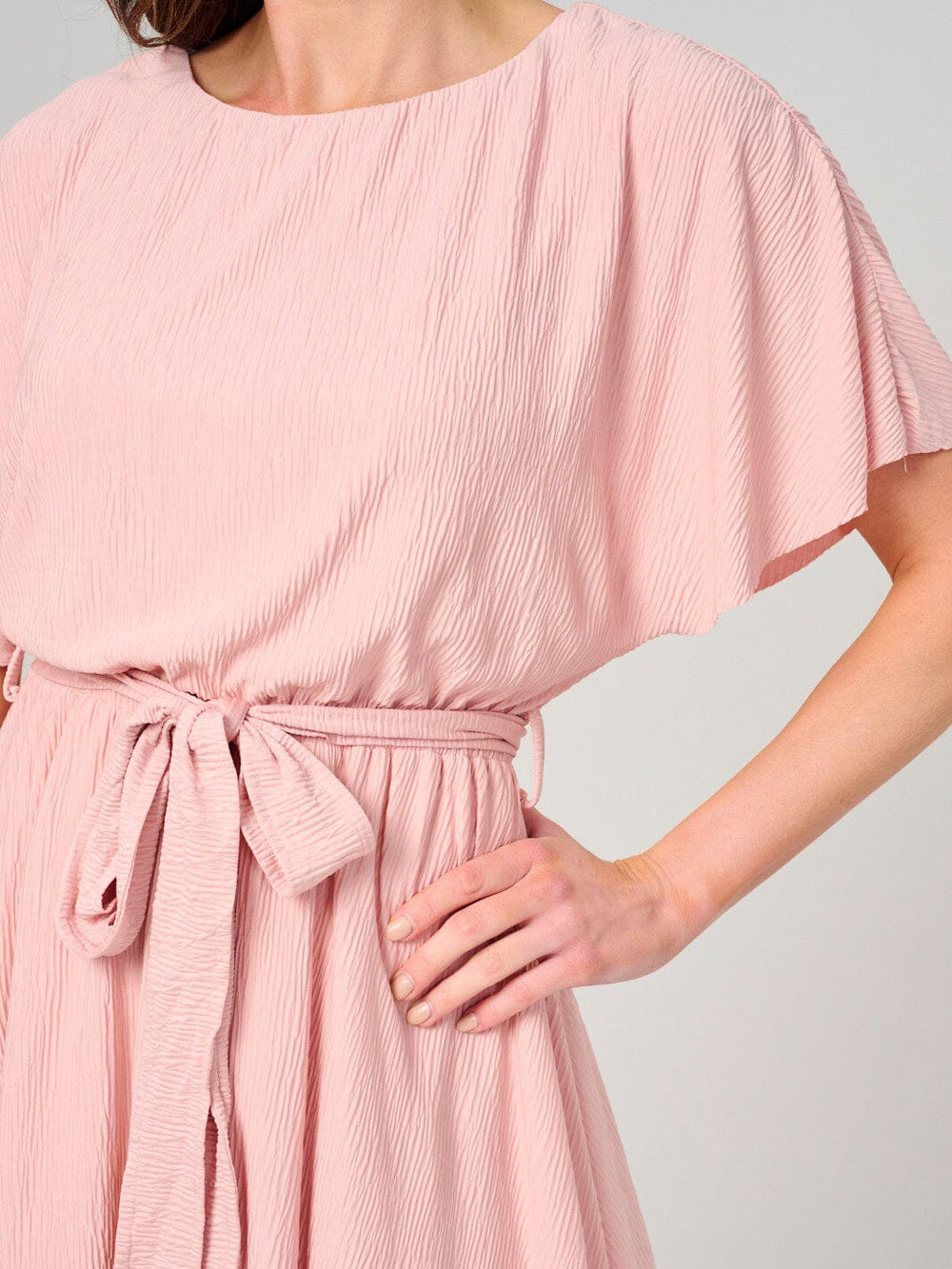 WOMEN'S SHORT SLEEVE ELASTIC WAIST SELF TIE MIDI DRESS