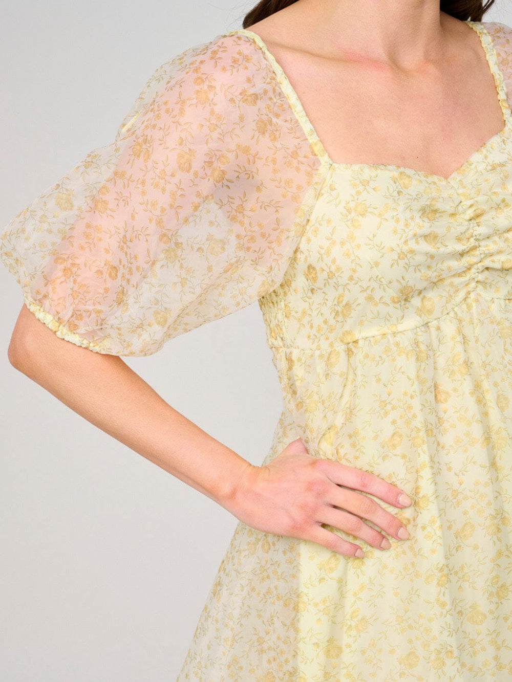 WOMEN'S SHORT PUFF SLEEVE FLORAL BABYDOLL MINI DRESS