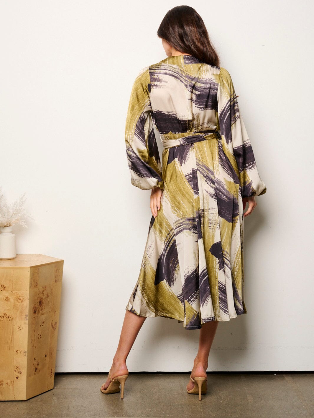 WOMEN'S LONG SLEEVE SELF TIE MULTI PRINT WRAP MIDI DRESS