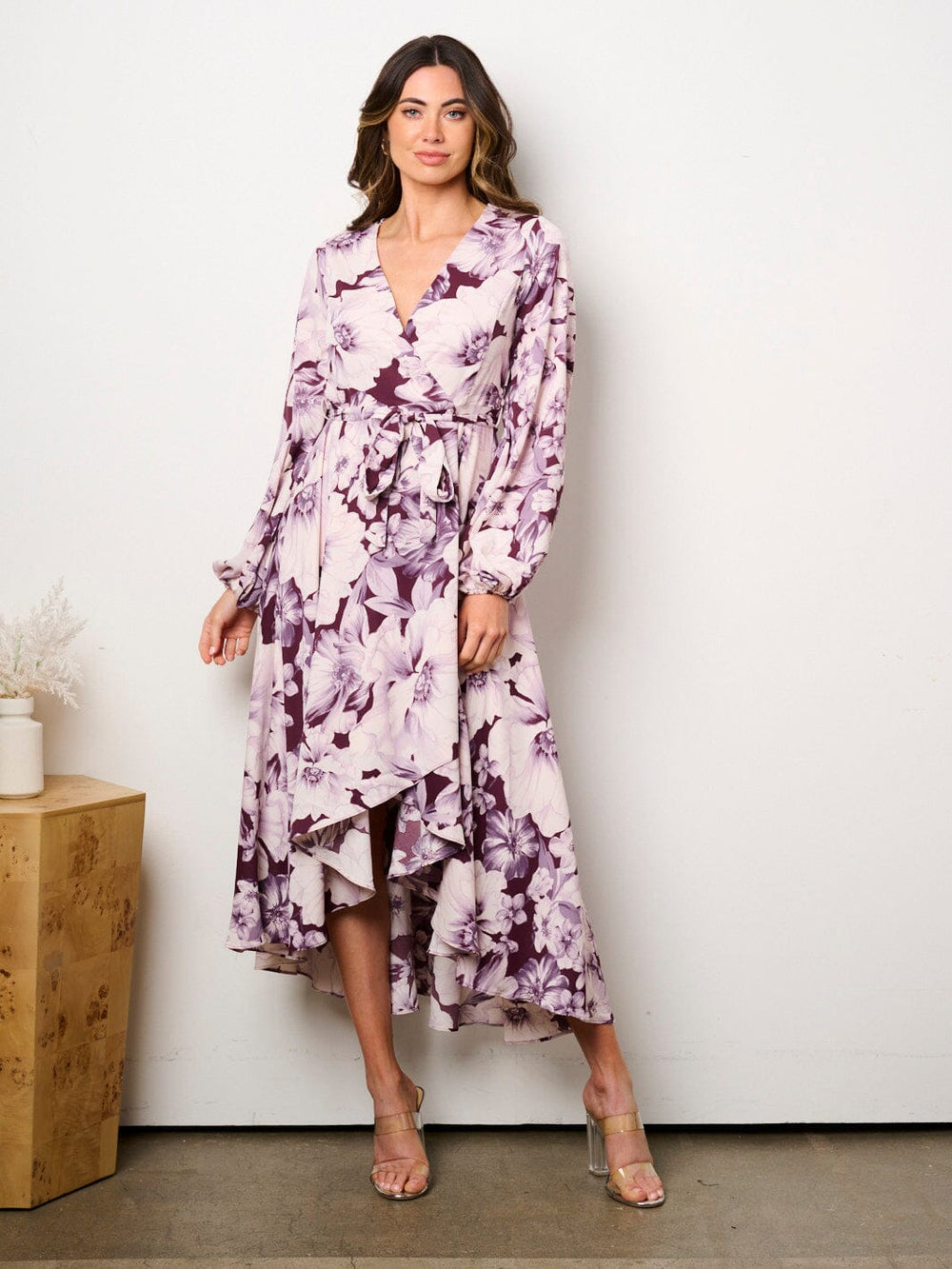 WOMEN'S LONG SLEEVE SELF TIE HIGH-LOW FLORAL PRINT SURPLICE MIDI DRESS